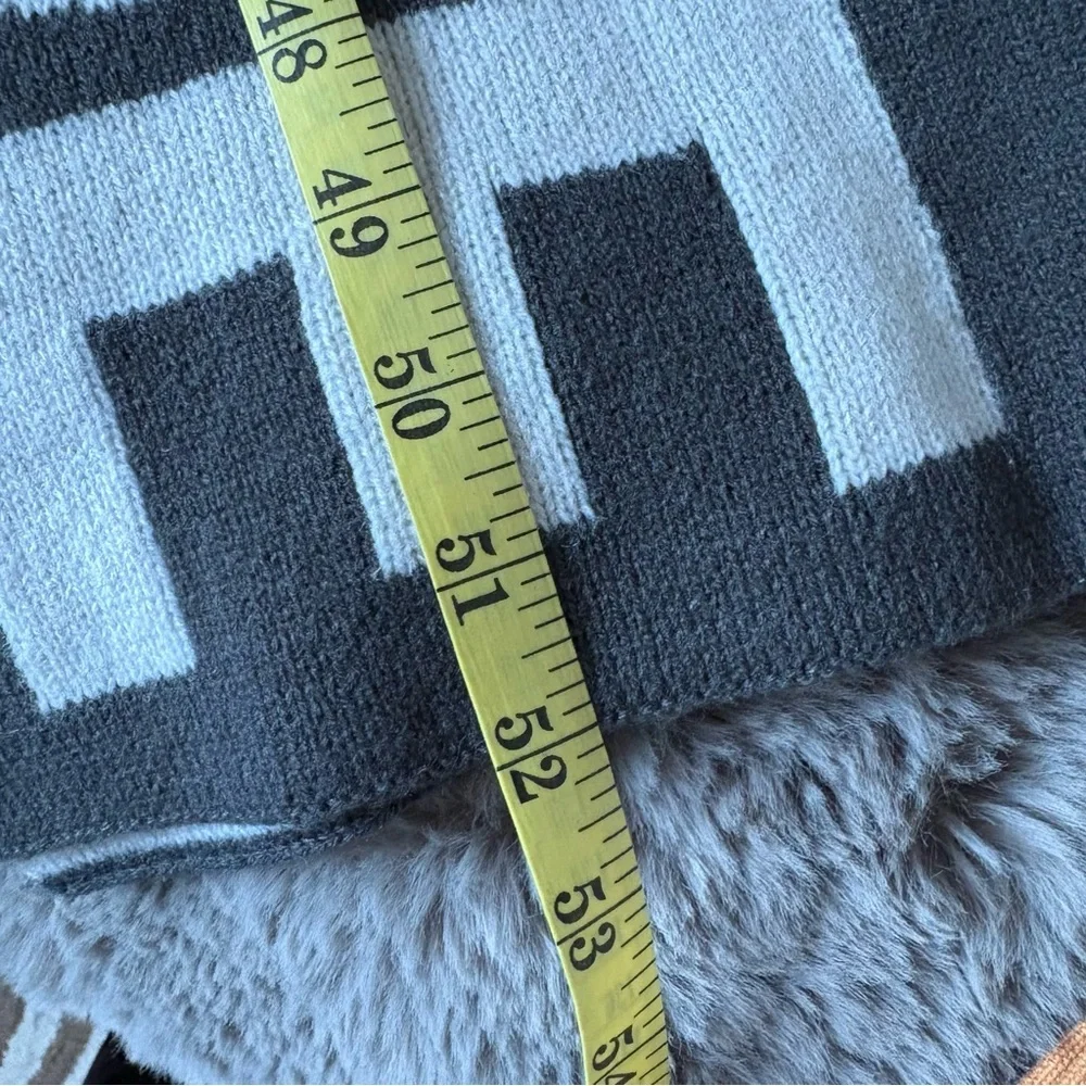 The North Face Black Grey White Logo Scarf‎ Men’s Hiking Wide Preppy Gorpcore - Picture 5 of 5